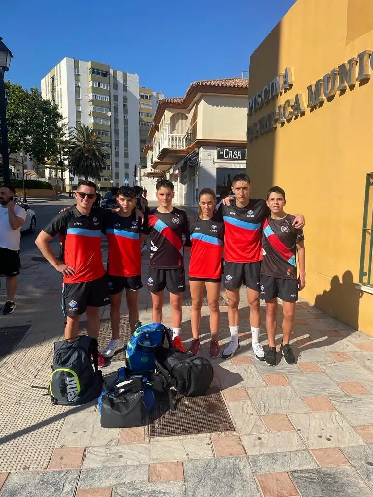 Escuela de natación para niños en Granada